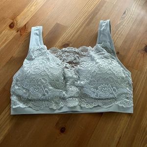 Zenana outfitters lace bralette women’s L/XL